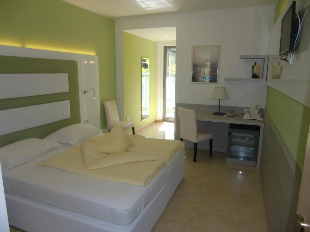 Beach Hotel Du Lac Malcesine Habitación foto